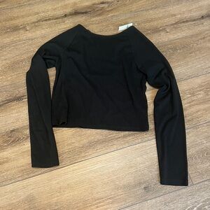 NWT Aerie Long Sleeve Open Back T-Shirt - Medium - Black